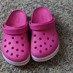 pink off brandcrocs